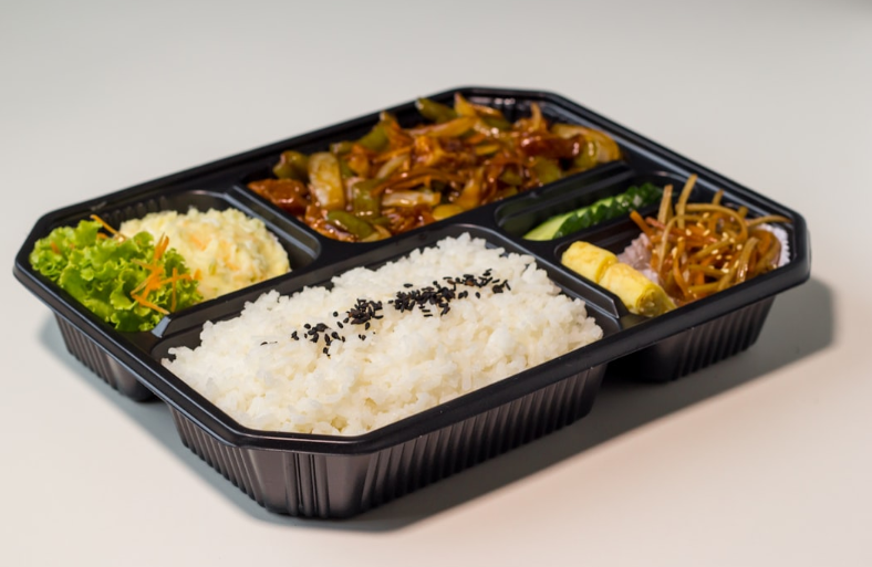 お弁当作業
