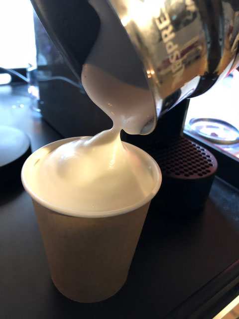 カフェ