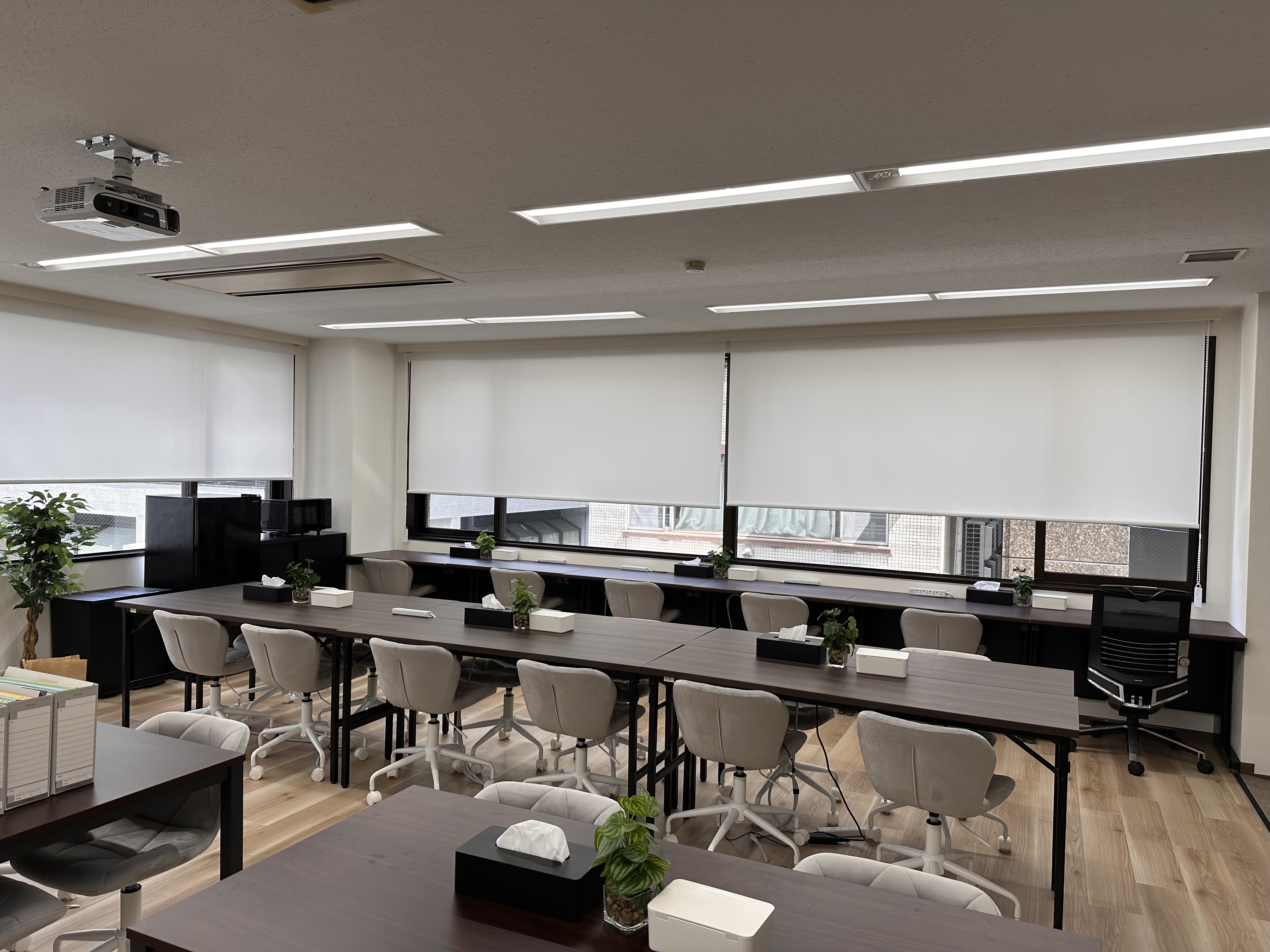 atGPジョブトレIT・Web浜松町_訓練室