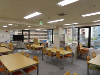 4F