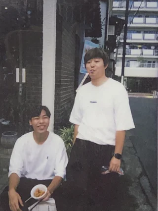 職員の写真.jpg