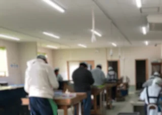 大きい作業風景 ぼかし.JPG