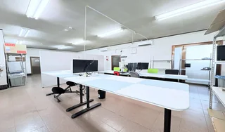 岡BASE 作業室