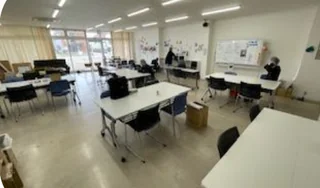 株式会社CENCIA_ファンデ事業所②