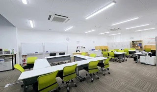 横浜東口訓練室