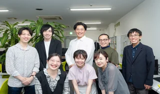 スタッフ集合写真