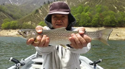 スタッフ紹介９