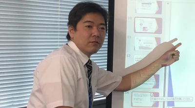 スタッフ紹介６