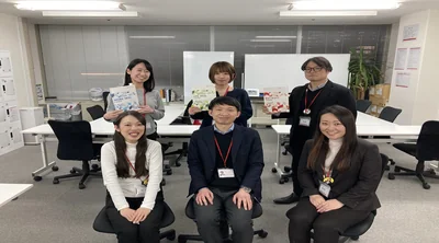 梅田スタッフ集合写真