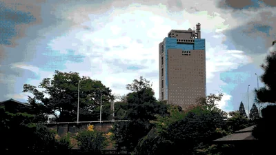 CW_web_header_251028.gif